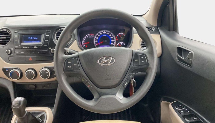 2019 Hyundai Grand i10 MAGNA 1.2 KAPPA VTVT, Petrol, Manual, 29,377 km, Steering Wheel Close Up