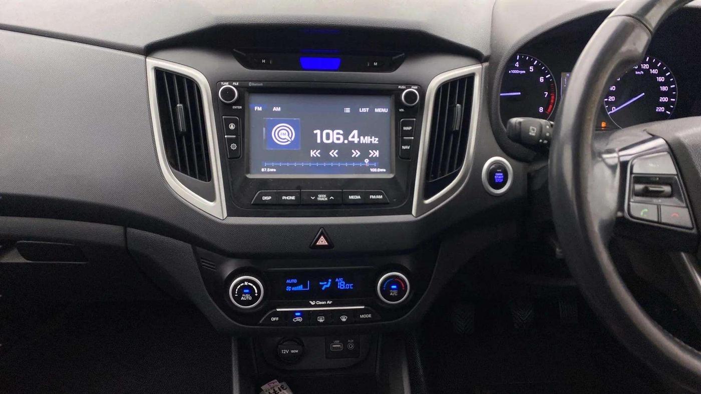 2017 Hyundai Creta SX PLUS 1.6 PETROL DUAL TONE, Petrol, Manual, 97,779 km, Air Conditioner