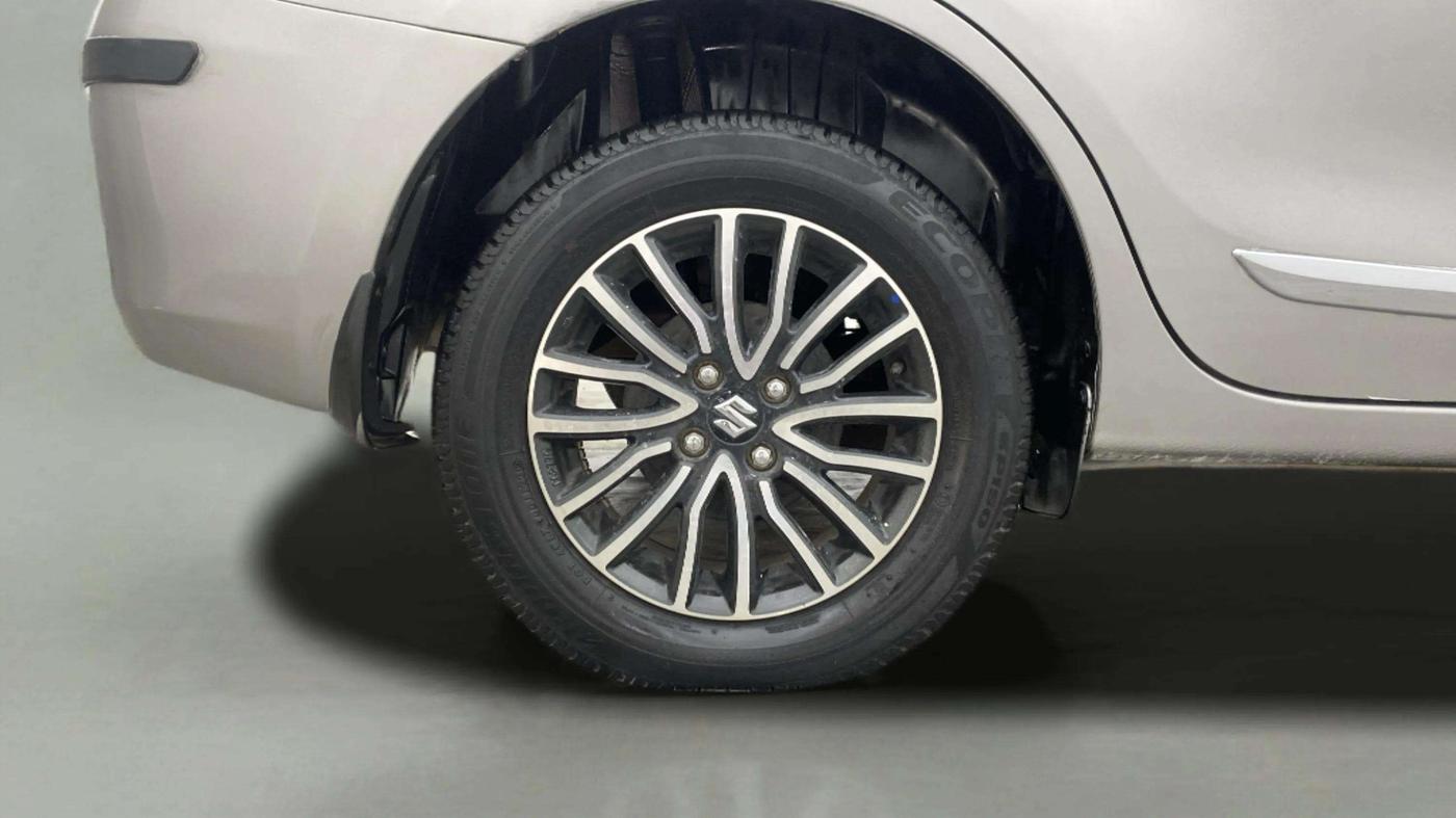 2020 Maruti Dzire ZXI Plus, Petrol, Manual, 29,504 km, Right Rear Wheel