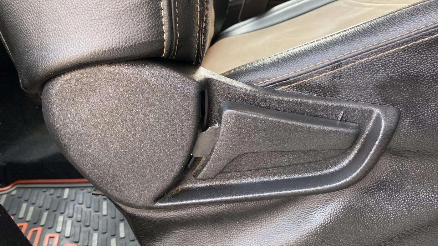 2021 Maruti S PRESSO VXI+, Petrol, Manual, 7,716 km, Driver Side Adjustment Panel