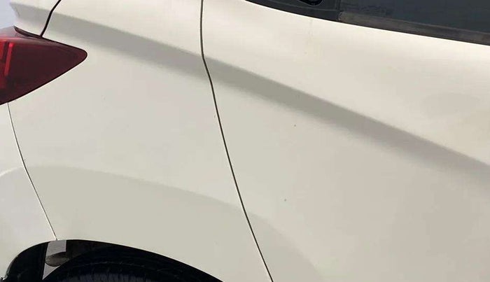 2018 Mahindra Kuv100 K2 TRIP CNG, CNG, Manual, 62,110 km, Right quarter panel - Paint has minor damage