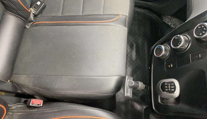 2018 Mahindra Kuv100 K2 TRIP CNG, CNG, Manual, 62,110 km, Gear Lever