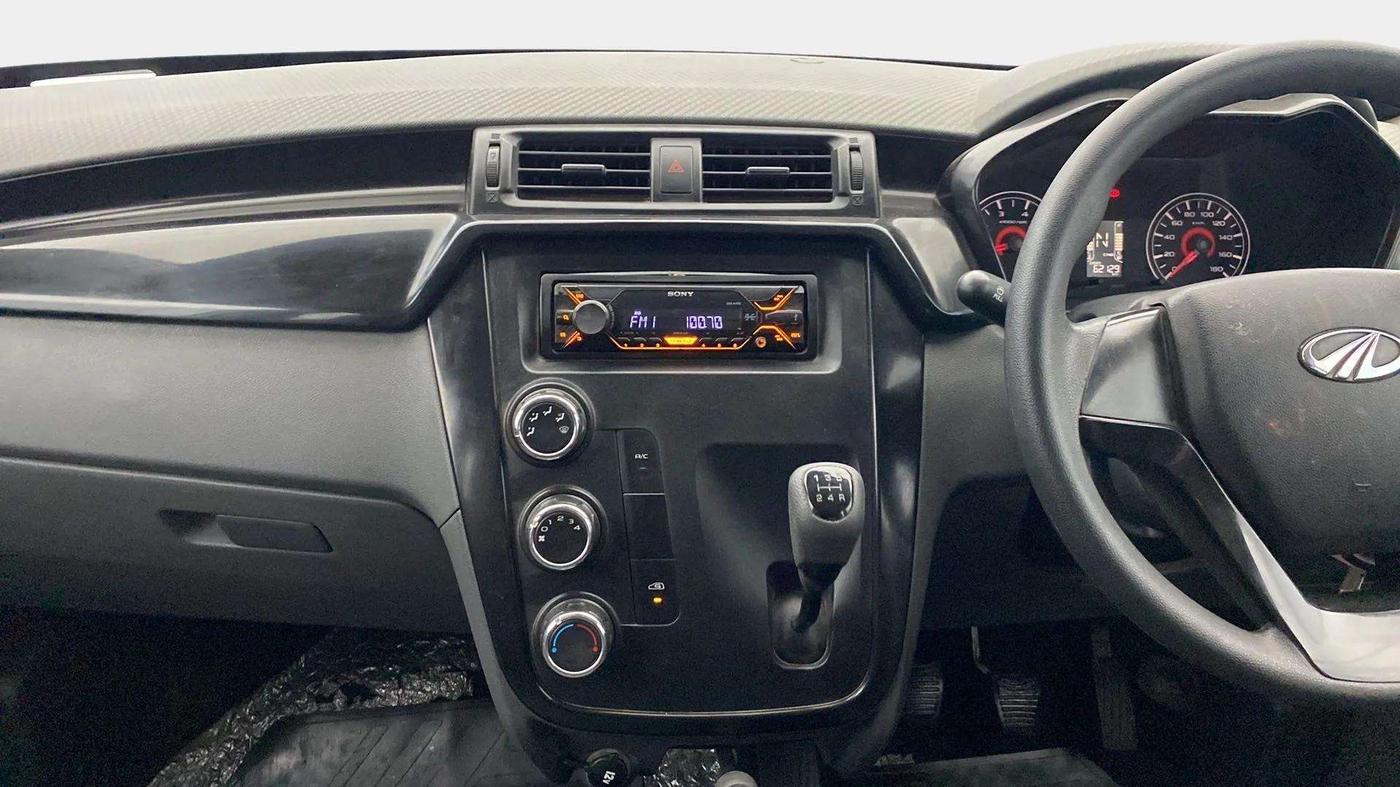 2018 Mahindra Kuv100 K2 TRIP CNG, CNG, Manual, 62,306 km, Air Conditioner