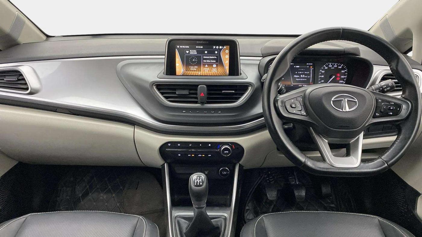 2022 Tata ALTROZ XZ PLUS DIESEL, Diesel, Manual, 58,610 km, Dashboard