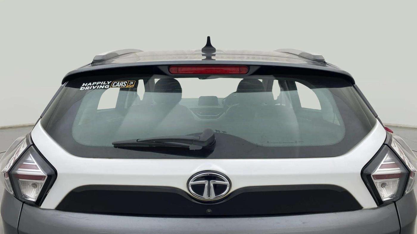 2021 Tata NEXON XZA PLUS PETROL, Petrol, Automatic, 34,100 km, Rear Windshield