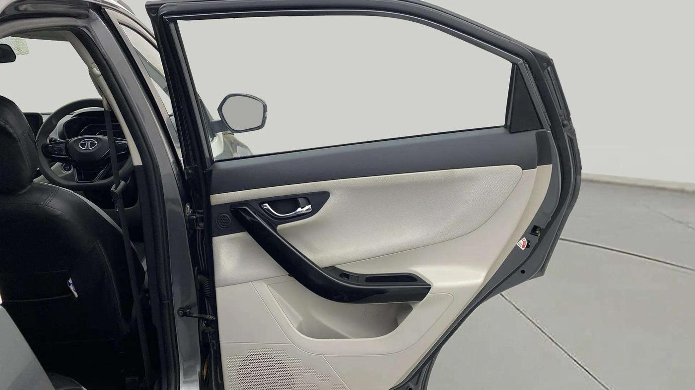 2021 Tata NEXON XZA PLUS PETROL, Petrol, Automatic, 34,100 km, RHS Rear Door