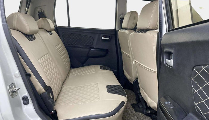 2017 Maruti Wagon R 1.0 VXI, Petrol, Manual, 66,715 km, Right Side Rear Door Cabin