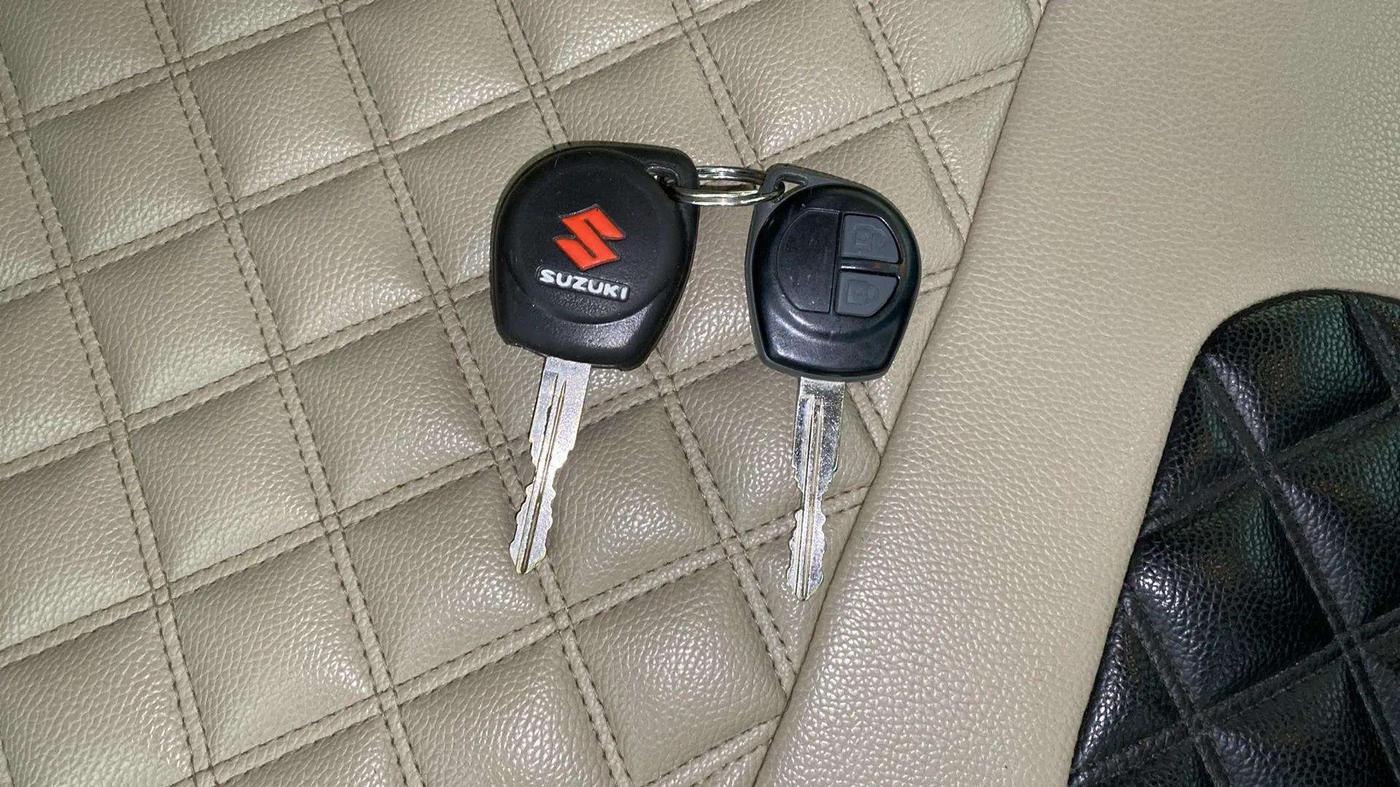 2017 Maruti Wagon R 1.0 VXI, Petrol, Manual, 66,715 km, Key Close Up