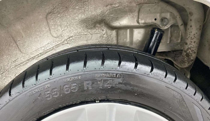 2017 Maruti Wagon R 1.0 VXI, Petrol, Manual, 66,715 km, Left Rear Tyre Tread