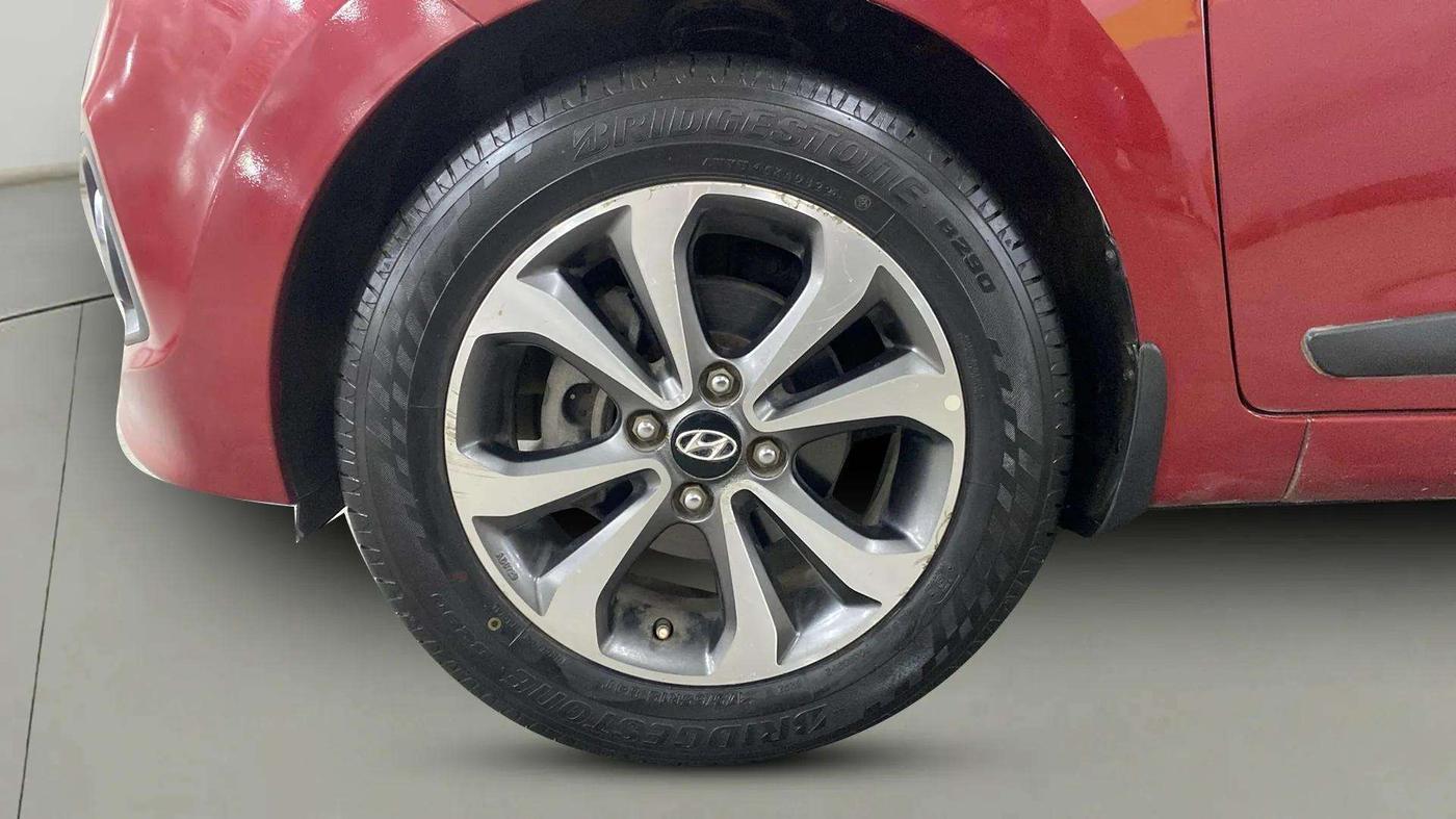 2014 Hyundai Xcent SX 1.2, Petrol, Manual, 31,443 km, Left Front Wheel