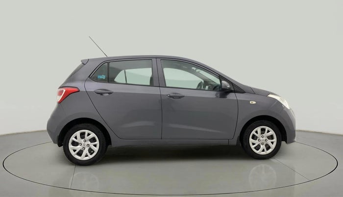 2017 Hyundai Grand i10 SPORTZ 1.2 KAPPA VTVT, Petrol, Manual, 63,971 km, Right Side View