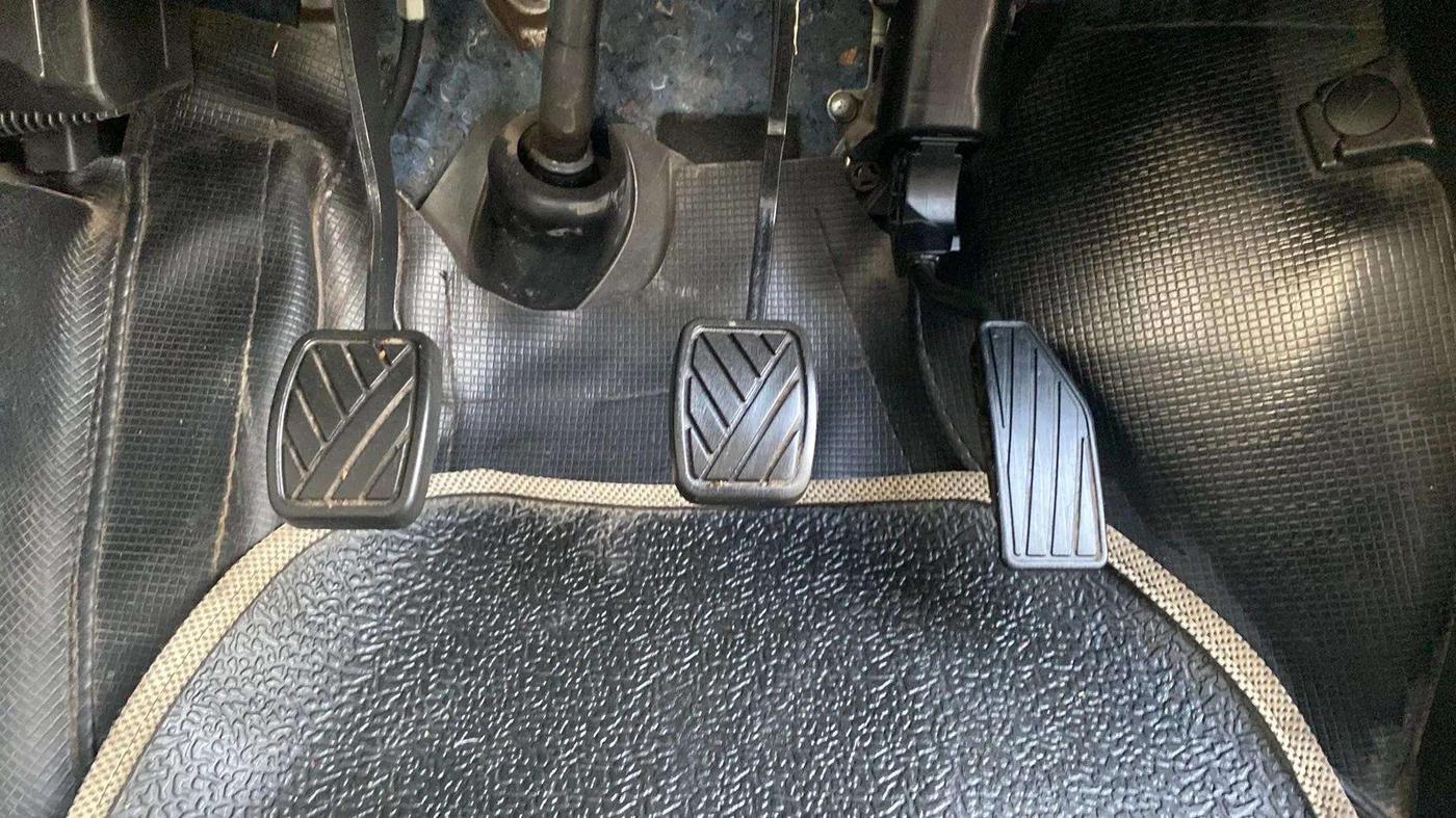 2021 Maruti New Wagon-R VXI 1.0, Petrol, Manual, 37,208 km, Pedals