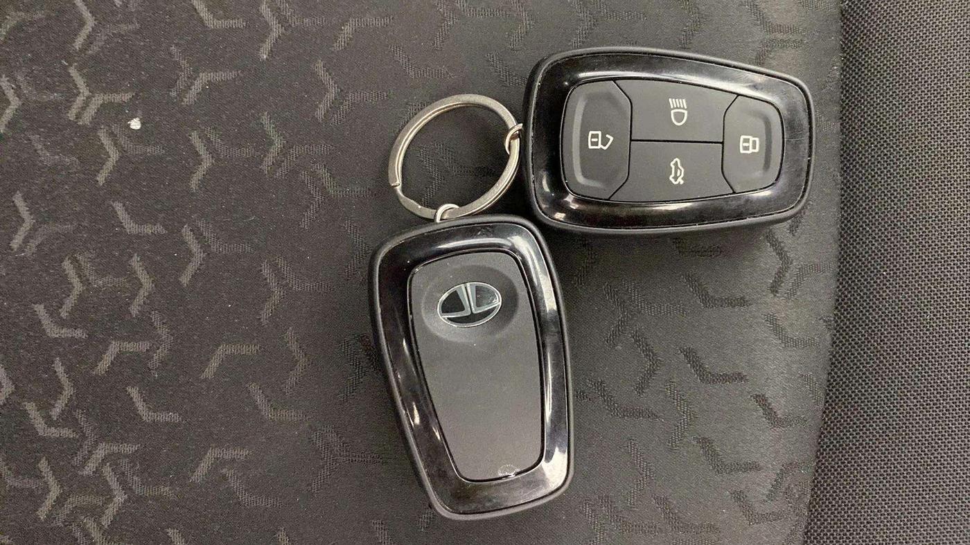 2023 Tata TIGOR XZ PETROL, Petrol, Manual, 28,975 km, Key Close Up