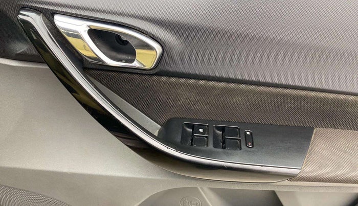 2018 Tata TIGOR XZ PLUS PETROL, Petrol, Manual, 56,776 km, Driver Side Door Panels Control