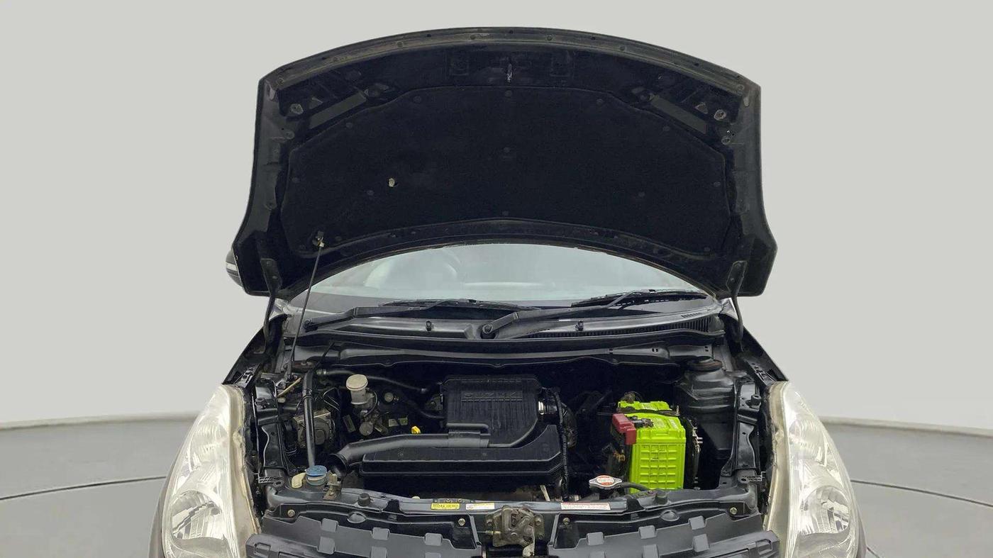 2014 Maruti Swift ZXI, Petrol, Manual, 92,216 km, Open Bonet
