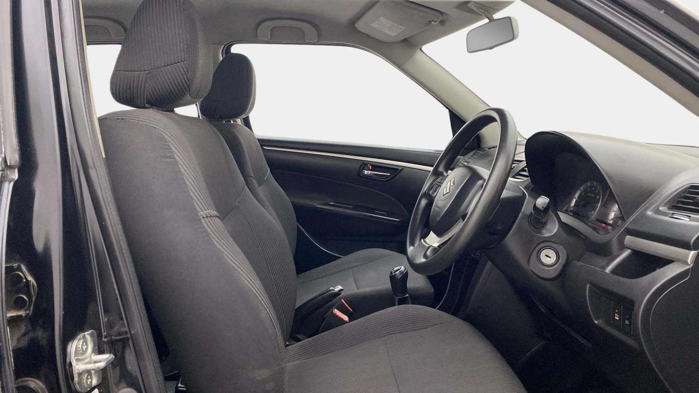 2014 Maruti Swift ZXI, Petrol, Manual, 92,216 km, Right Side Front Door Cabin