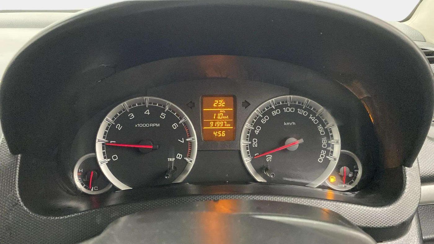 2014 Maruti Swift ZXI, Petrol, Manual, 92,216 km, Odometer Image
