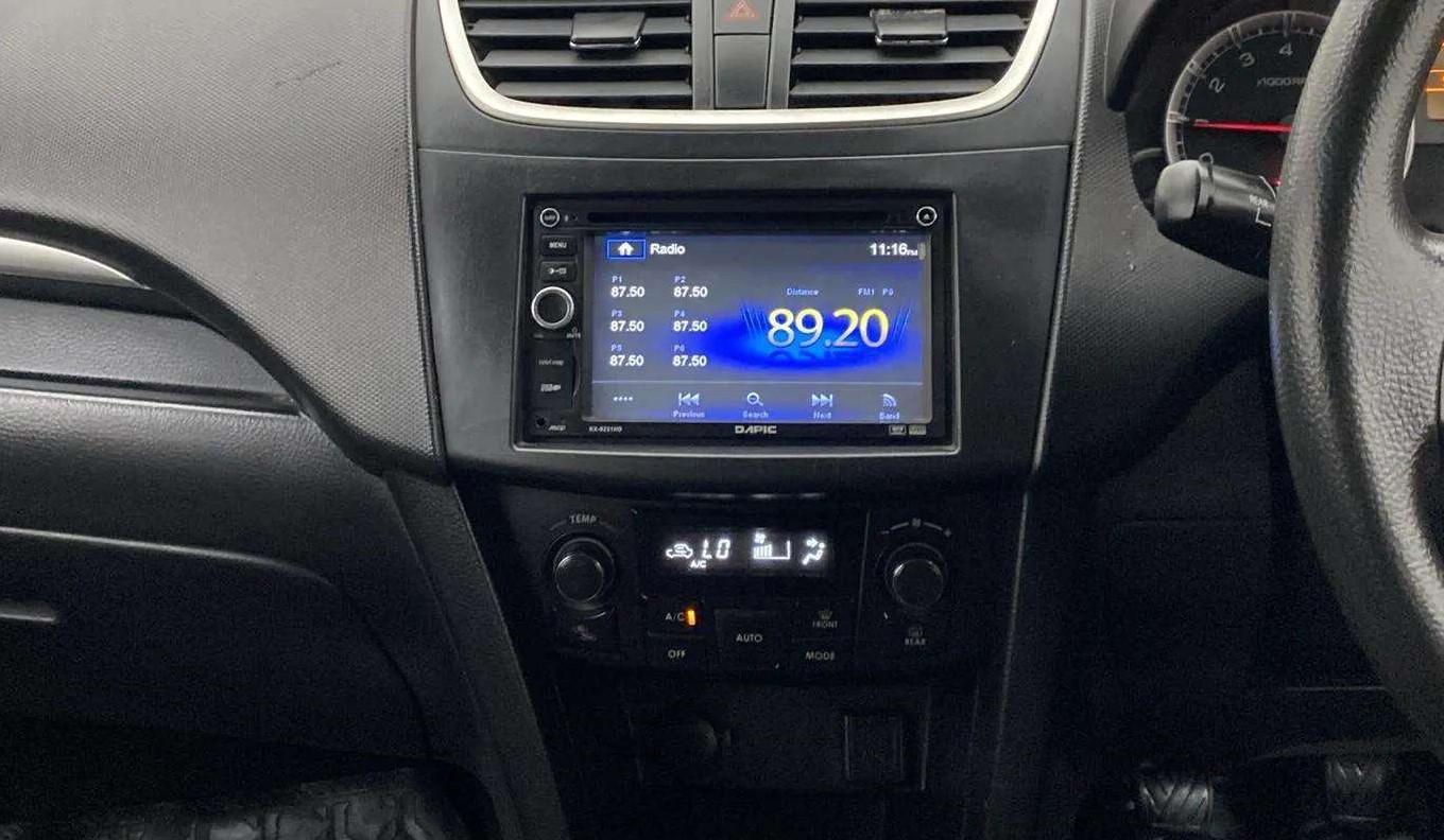 2014 Maruti Swift ZXI, Petrol, Manual, 92,216 km, Air Conditioner