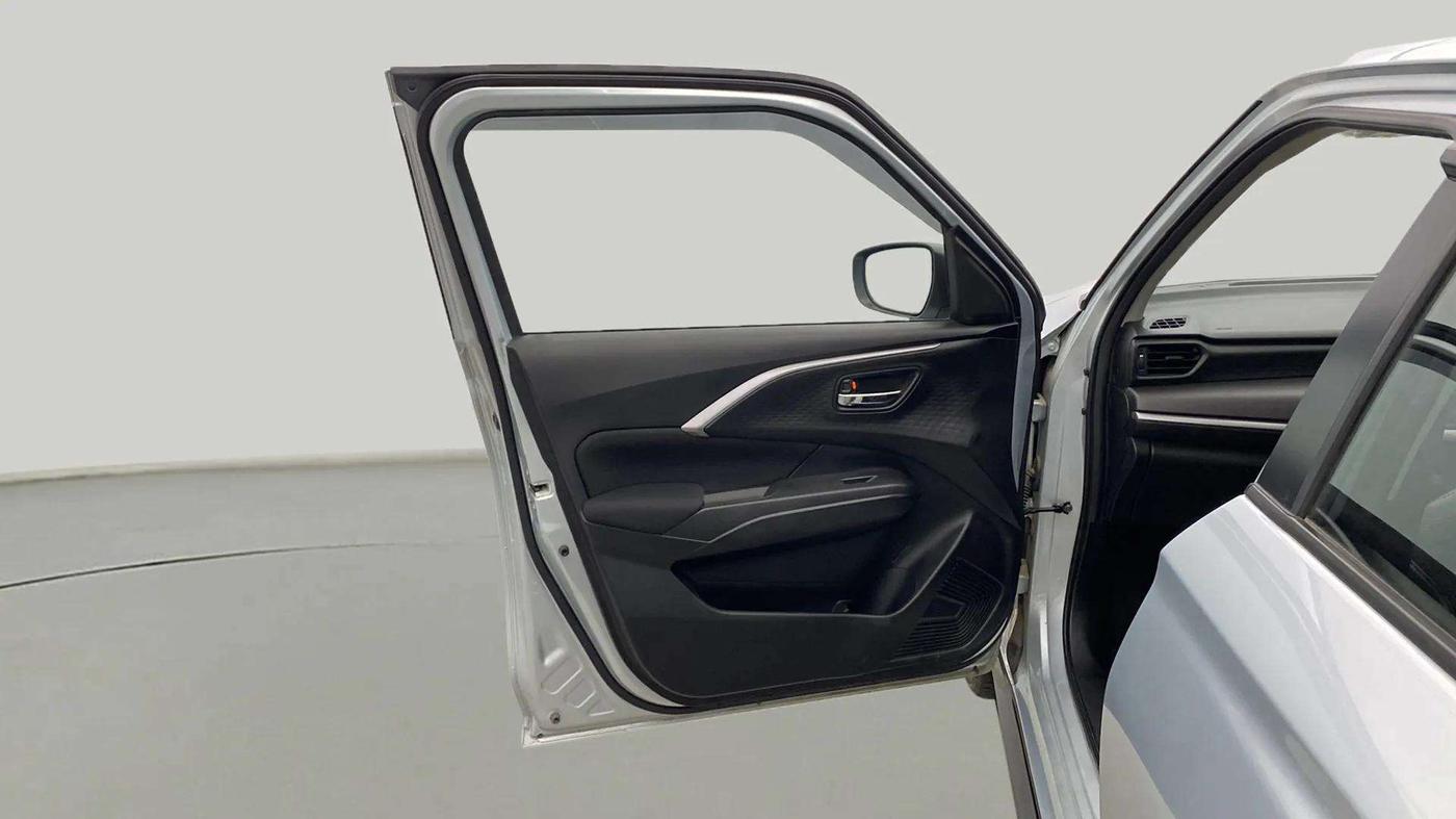 2024 Maruti Swift ZXi, Petrol, Manual, 3,817 km, LHS Front Door