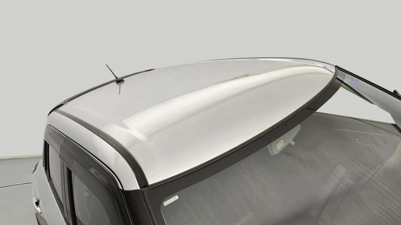 2024 Maruti Swift ZXi, Petrol, Manual, 3,817 km, Roof