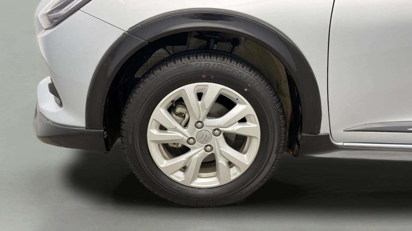 2024 Maruti Swift ZXi, Petrol, Manual, 3,817 km, Left Front Wheel