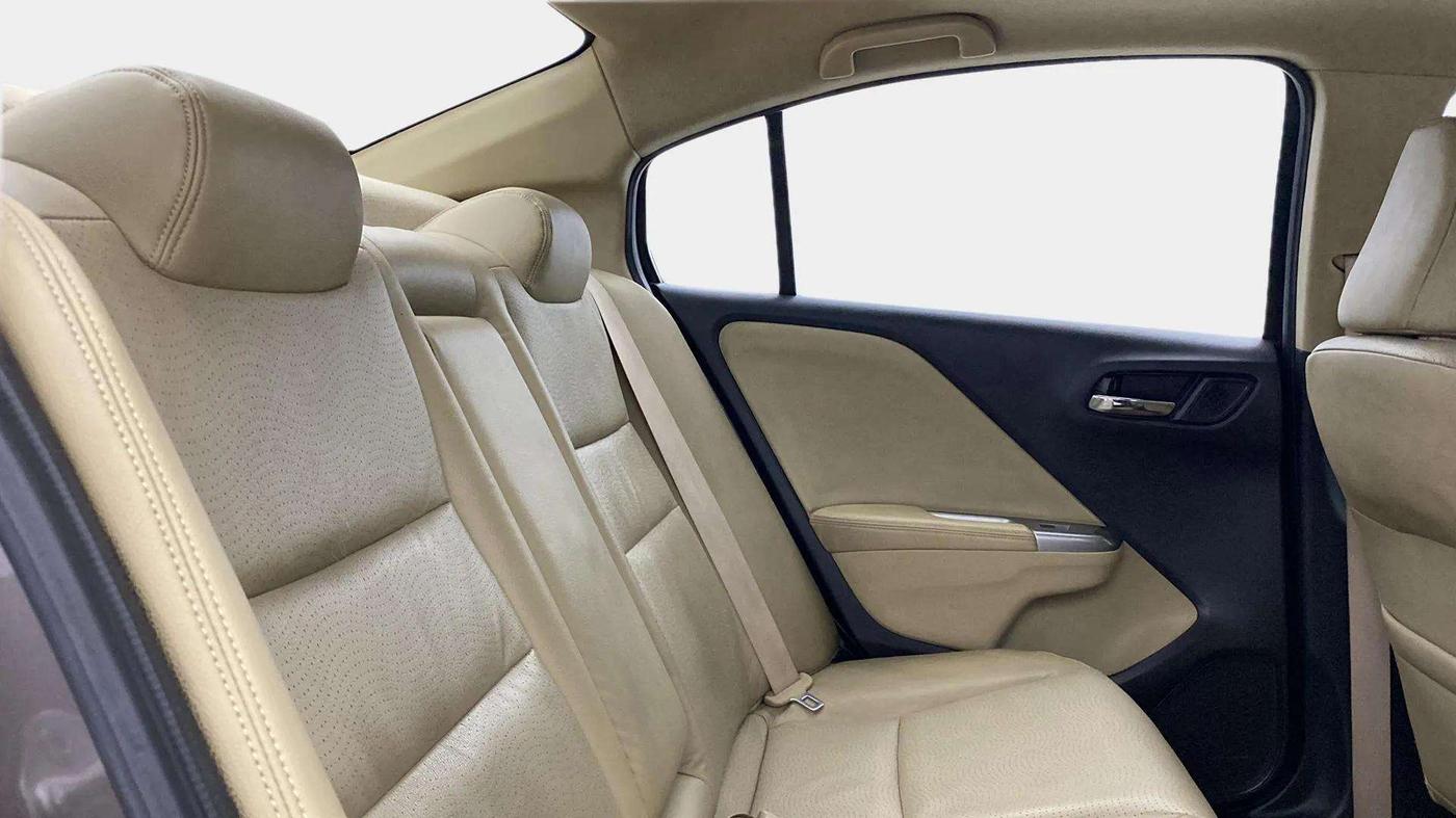 2014 Honda City 1.5L I-VTEC VX, Petrol, Manual, 40,582 km, Right Side Rear Door Cabin