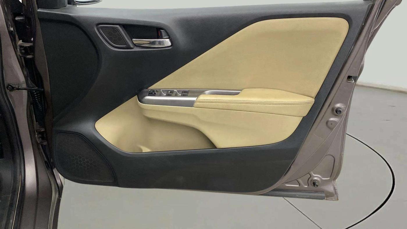 2014 Honda City 1.5L I-VTEC VX, Petrol, Manual, 40,582 km, Driver Side Door Panels Control