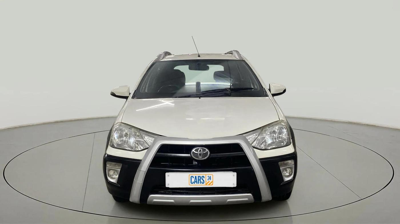 2014 Toyota Etios CROSS 1.5 V, Petrol, Manual, 46,538 km, Front