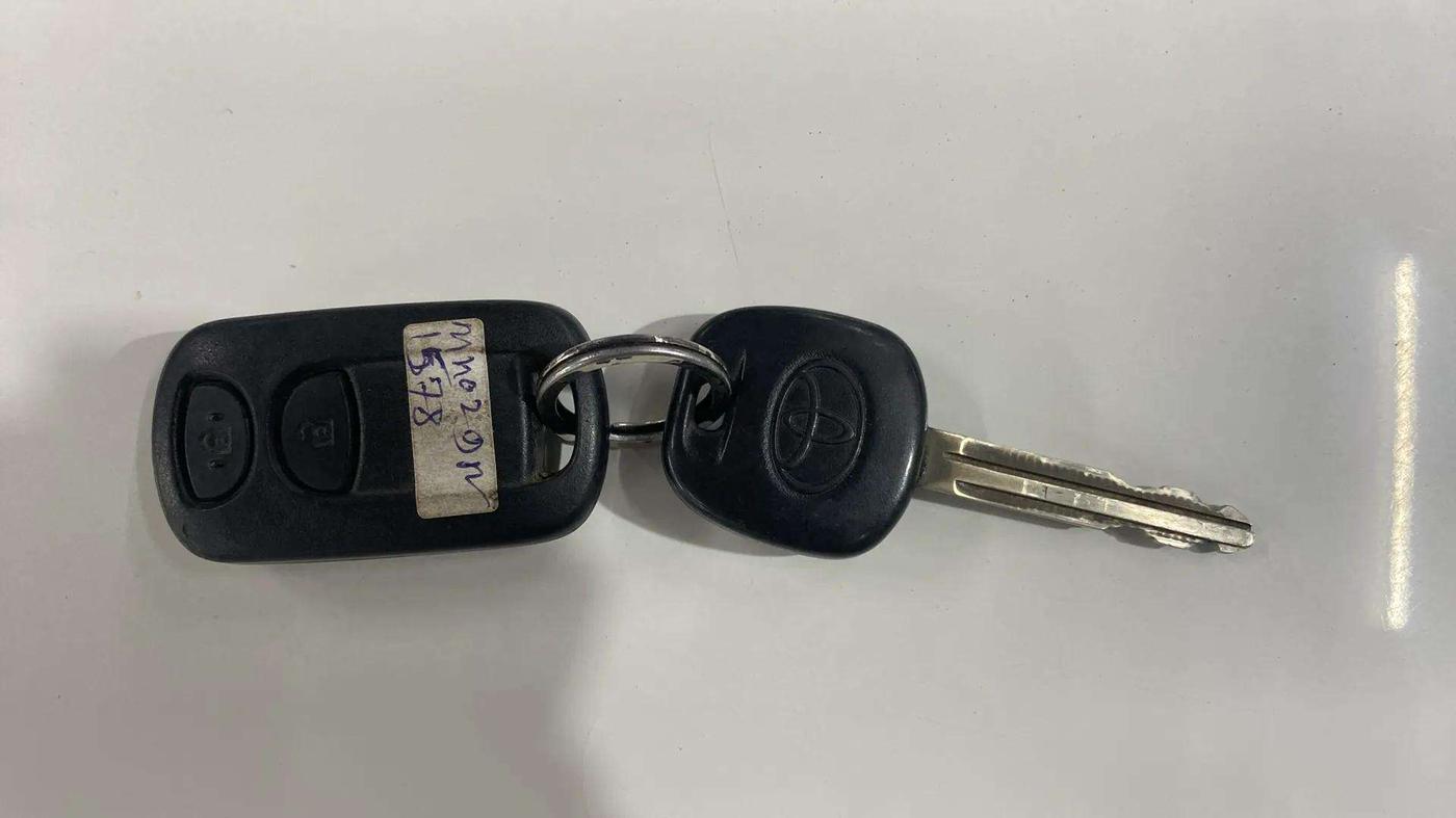 2014 Toyota Etios CROSS 1.5 V, Petrol, Manual, 46,538 km, Key Close Up