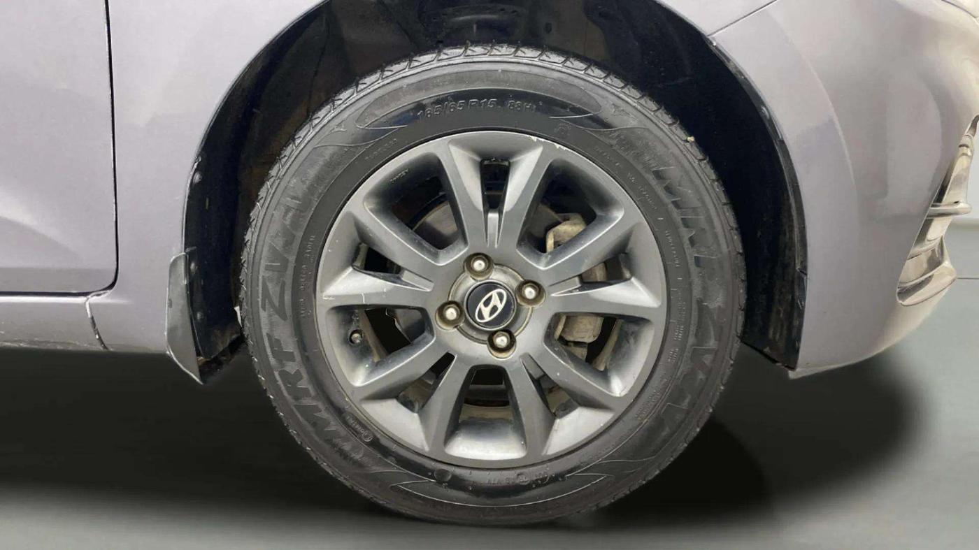 2020 Hyundai Elite i20 SPORTZ PLUS 1.2, Petrol, Manual, 61,319 km, Right Front Wheel