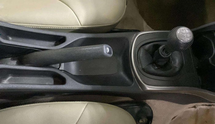 2015 Honda City 1.5L I-VTEC SV, Petrol, Manual, 58,447 km, Gear Lever
