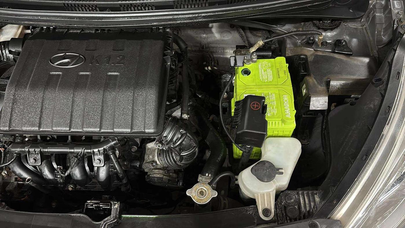 2017 Hyundai Grand i10 SPORTZ (O) 1.2 KAPPA VTVT, Petrol, Manual, 35,363 km, Engine View - Left