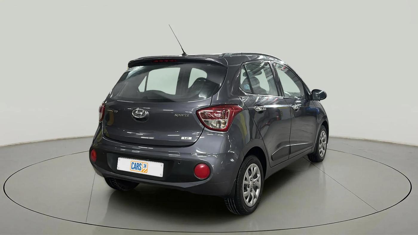2017 Hyundai Grand i10 SPORTZ (O) 1.2 KAPPA VTVT, Petrol, Manual, 35,363 km, Right Back Diagonal