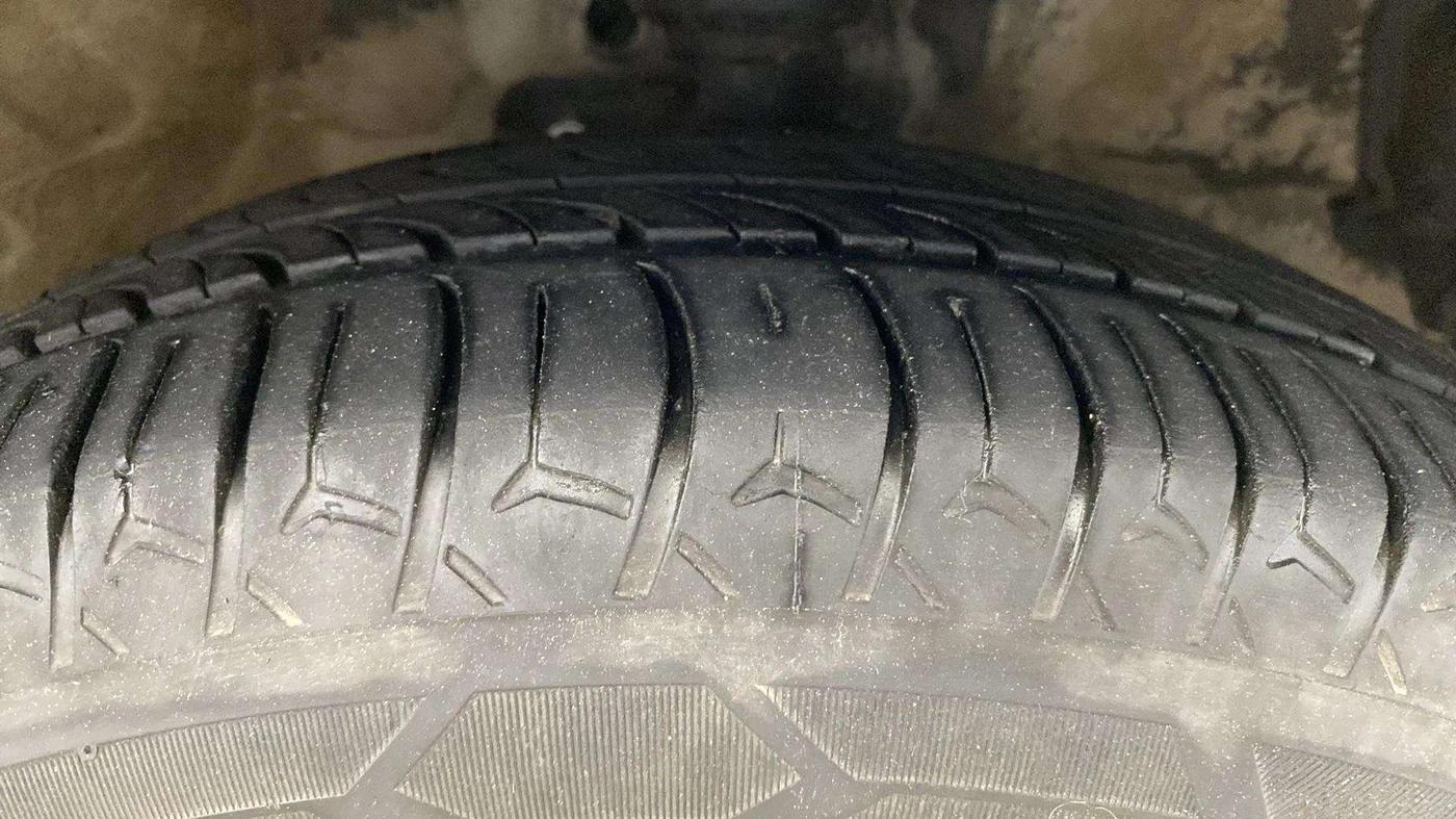 2018 Maruti Celerio VXI CNG, CNG, Manual, 80,443 km, Right Front Tyre Tread