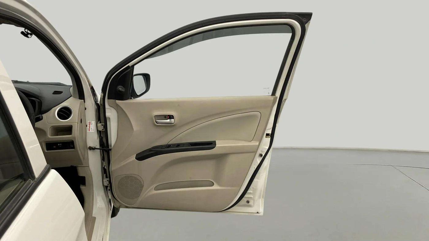2018 Maruti Celerio VXI CNG, CNG, Manual, 80,443 km, RHS Front Door