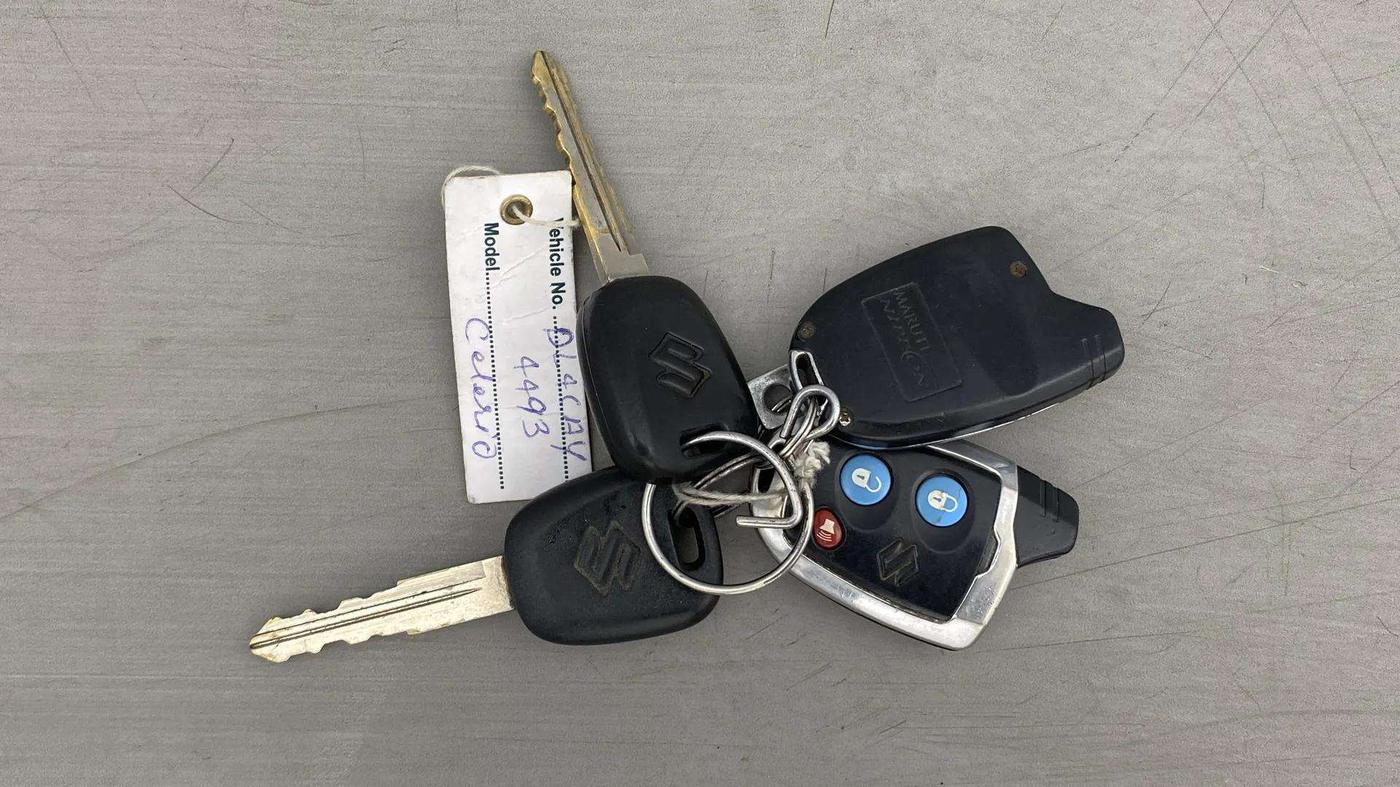 2018 Maruti Celerio VXI CNG, CNG, Manual, 80,443 km, Key Close Up