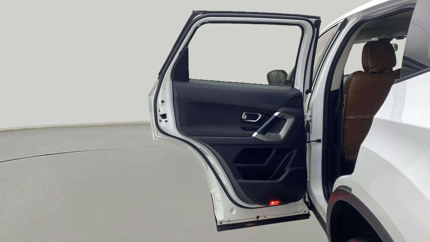 2022 Tata Harrier XT PLUS 2.0L KRYOTEC, Diesel, Manual, 49,961 km, LHS Rear Door