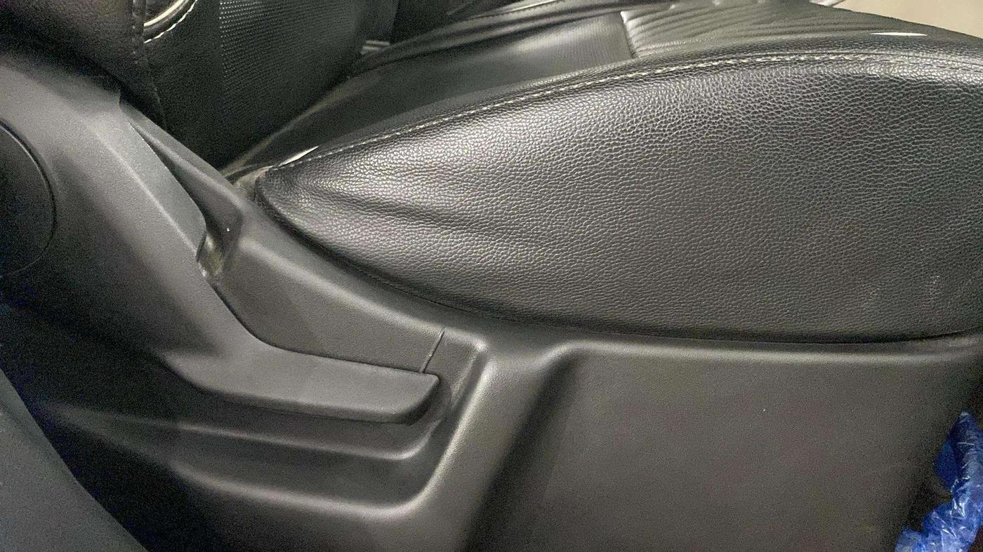 2019 Maruti New Wagon-R ZXI 1.2, Petrol, Manual, 16,419 km, Driver Side Adjustment Panel