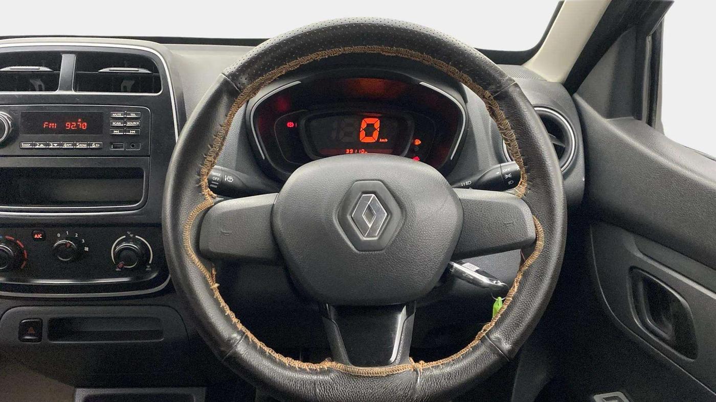 2016 Renault Kwid RXL, Petrol, Manual, 39,360 km, Steering Wheel Close Up