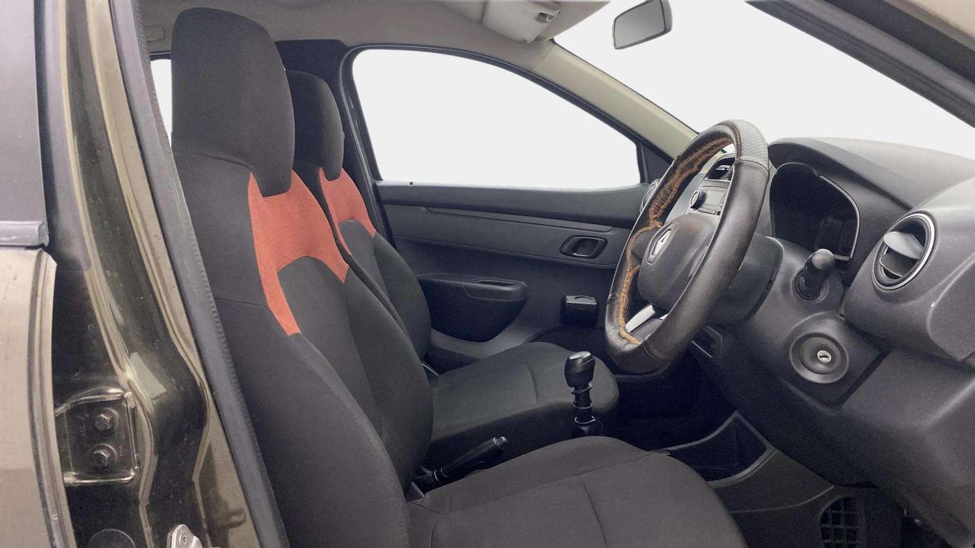 2016 Renault Kwid RXL, Petrol, Manual, 39,360 km, Right Side Front Door Cabin
