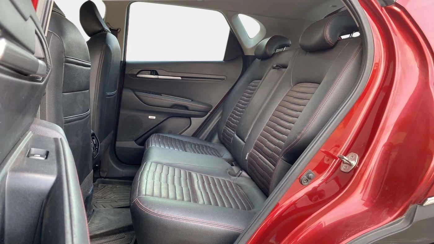 2021 KIA SONET GTX PLUS 1.0 IMT, Petrol, Manual, 27,426 km, Right Side Rear Door Cabin