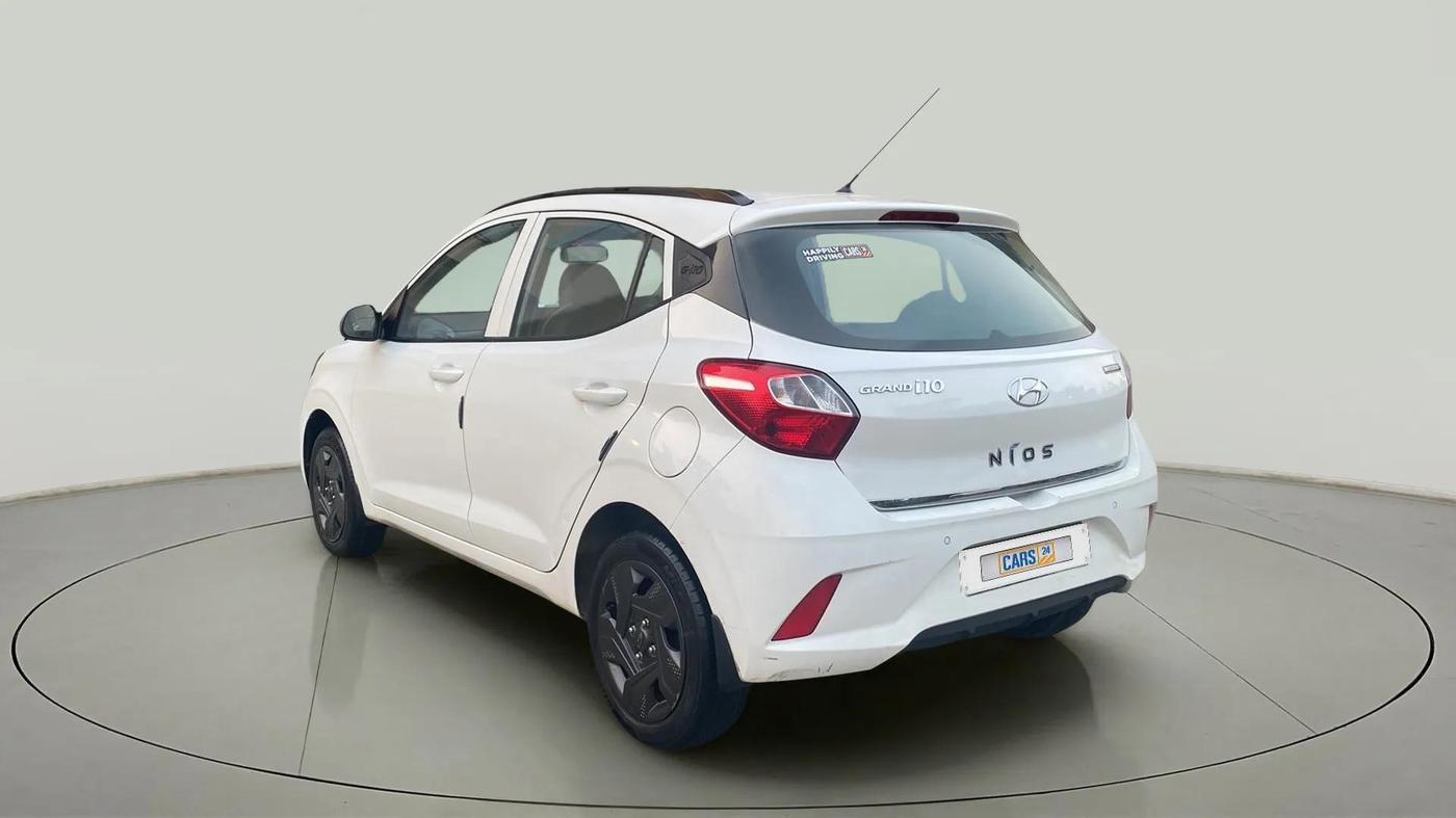 2022 Hyundai GRAND I10 NIOS MAGNA CORPORATE EDITION 1.2 KAPPA VTVT, Petrol, Manual, 22,553 km, Left Back Diagonal