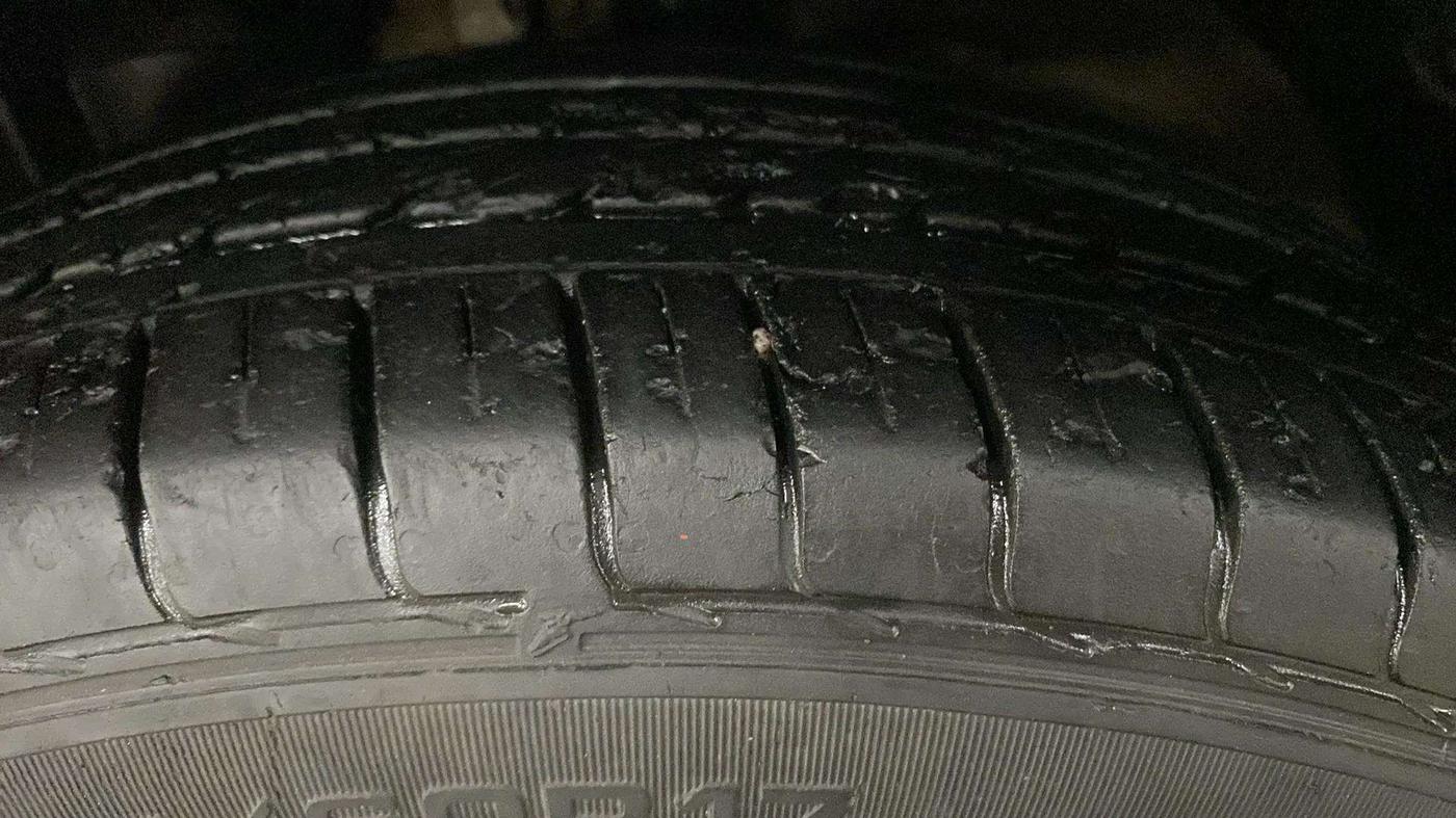 2019 MG HECTOR SMART 1.5 DCT PETROL, Petrol, Automatic, 49,484 km, Left Front Tyre Tread