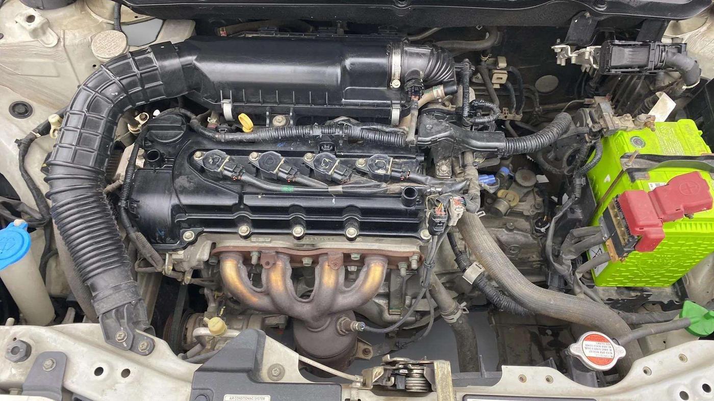 2019 Maruti Swift VXI, Petrol, Manual, 56,381 km, Engine View