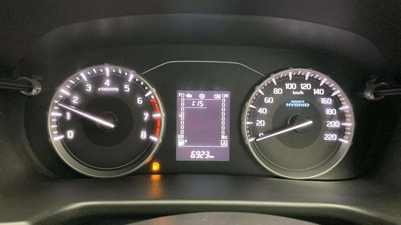 2023 Maruti BREZZA LXI SMART HYBRID, Petrol, Manual, 6,996 km, Odometer Image
