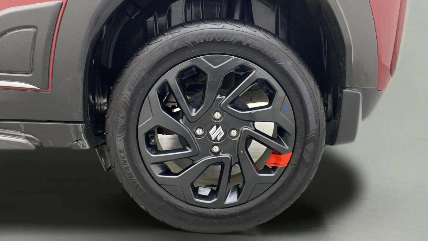 2023 Maruti FRONX DELTA PLUS 1.2L AGS, Petrol, Automatic, 9,901 km, Left Rear Wheel