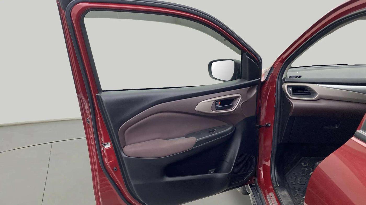 2023 Maruti FRONX DELTA PLUS 1.2L AGS, Petrol, Automatic, 9,901 km, LHS Front Door