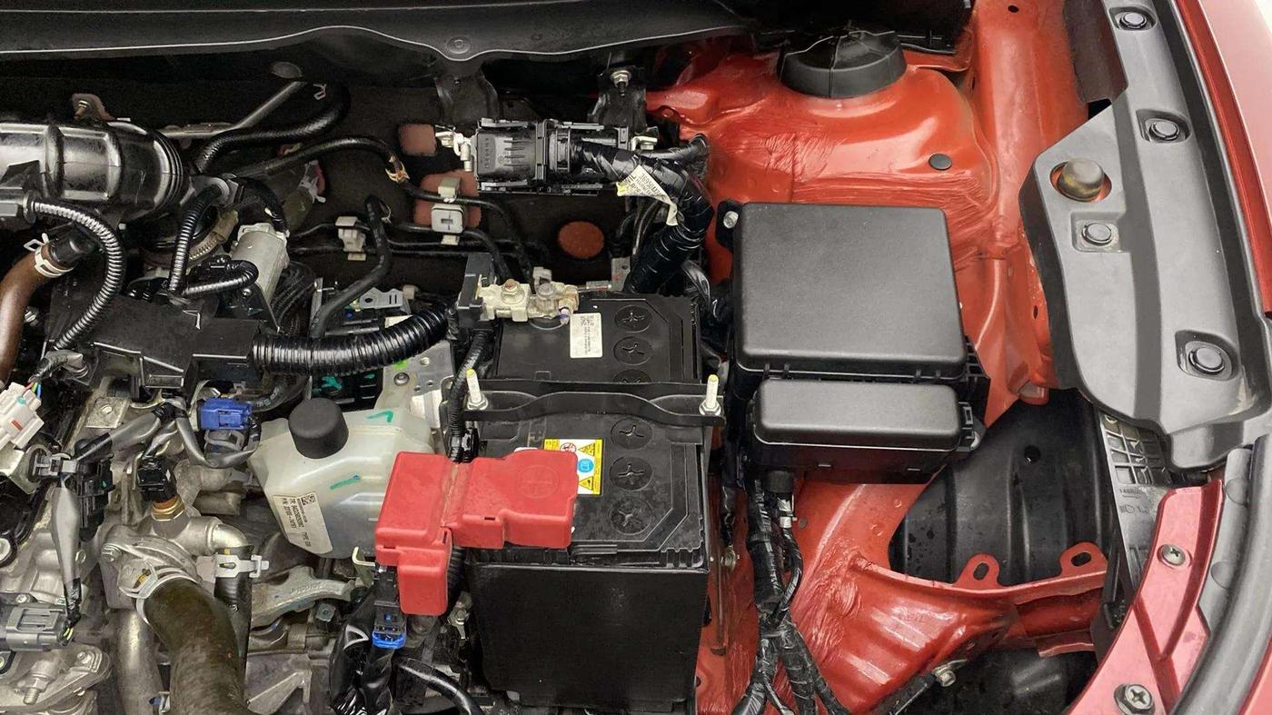 2023 Maruti FRONX DELTA PLUS 1.2L AGS, Petrol, Automatic, 9,901 km, Engine View - Left