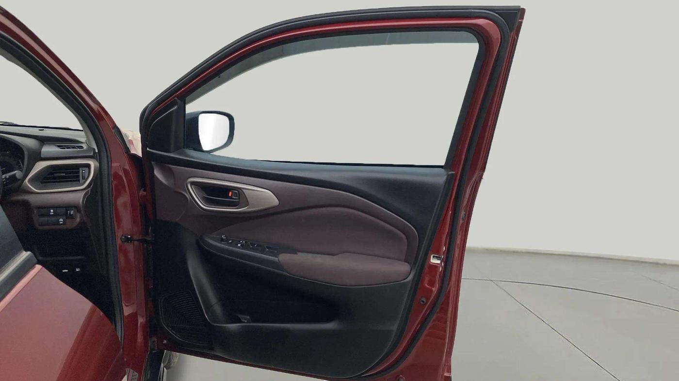 2023 Maruti FRONX DELTA PLUS 1.2L AGS, Petrol, Automatic, 9,901 km, RHS Front Door