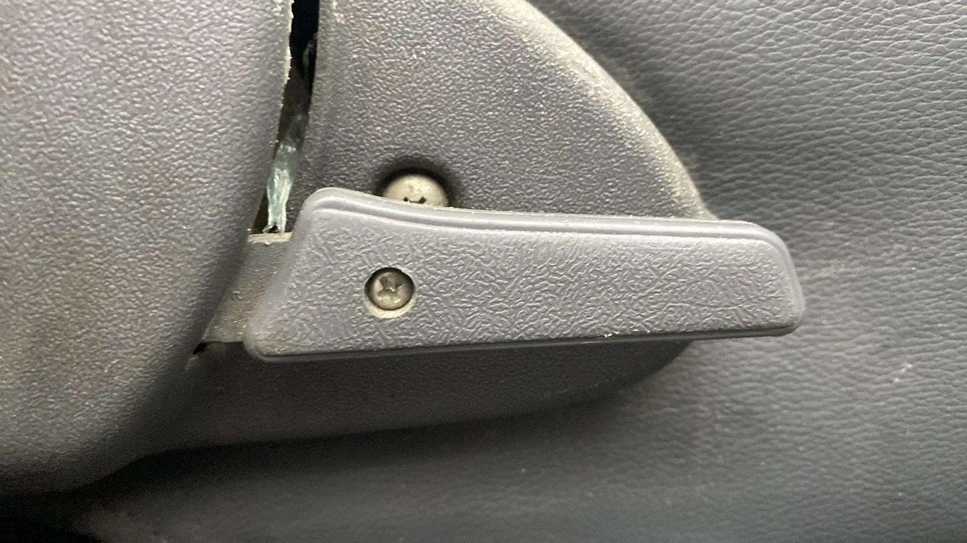 2015 Maruti Alto 800 LXI, Petrol, Manual, 62,962 km, Driver Side Adjustment Panel